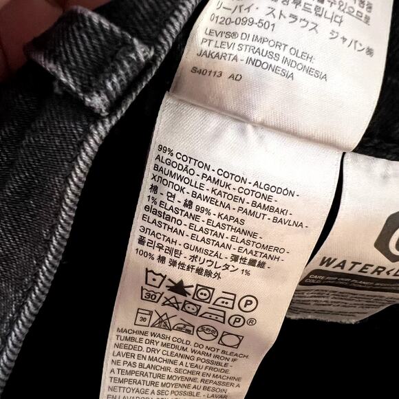 Levi's Black Ribcage Denim Shorts LAST CALL - Picture 5 of 5